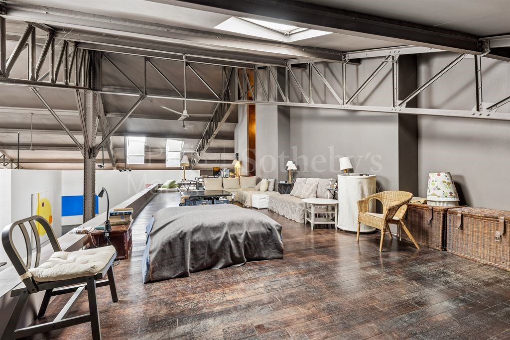 luxe duplex te koop in Jules Ferry