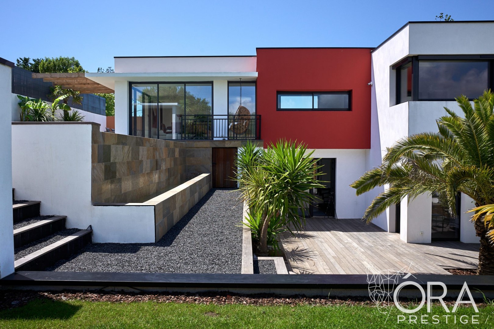 Contemporary house for sale in Châtelaillon-Plage