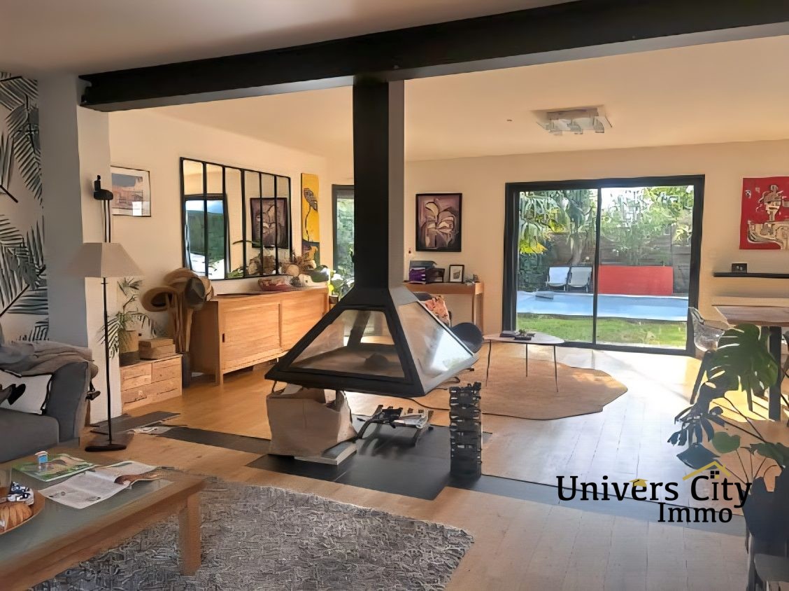 Luxury house for sale in Sainte-Luce-sur-Loire