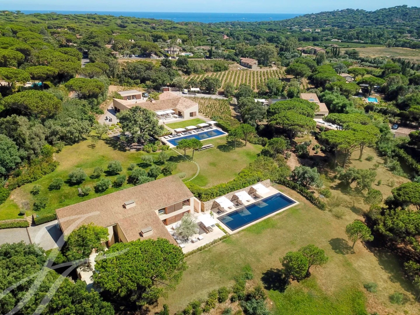 Luxury house for rent in the district Zone Ouest Urbaine