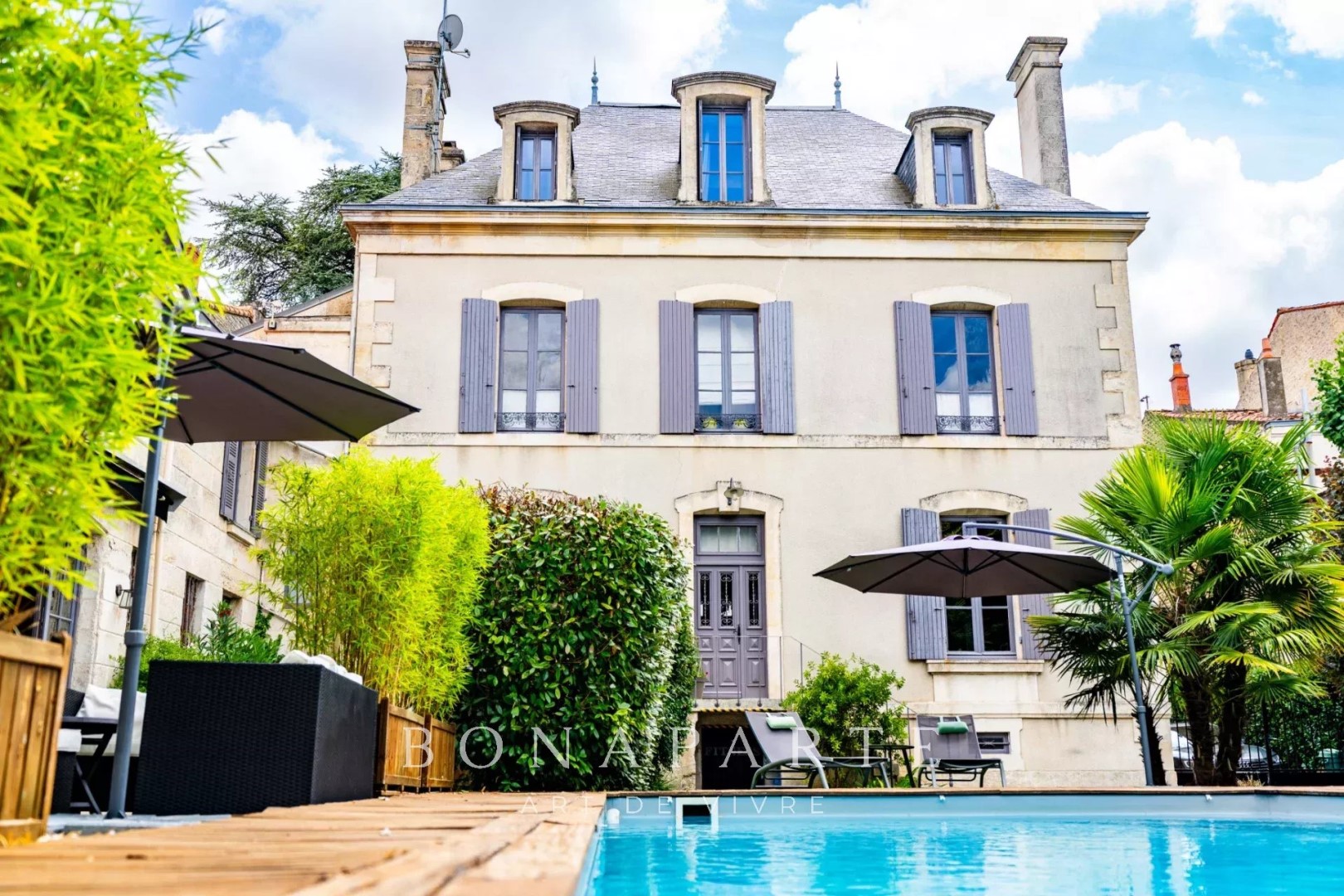 Maison de luxe à vendre dans le quartier Centre Ville