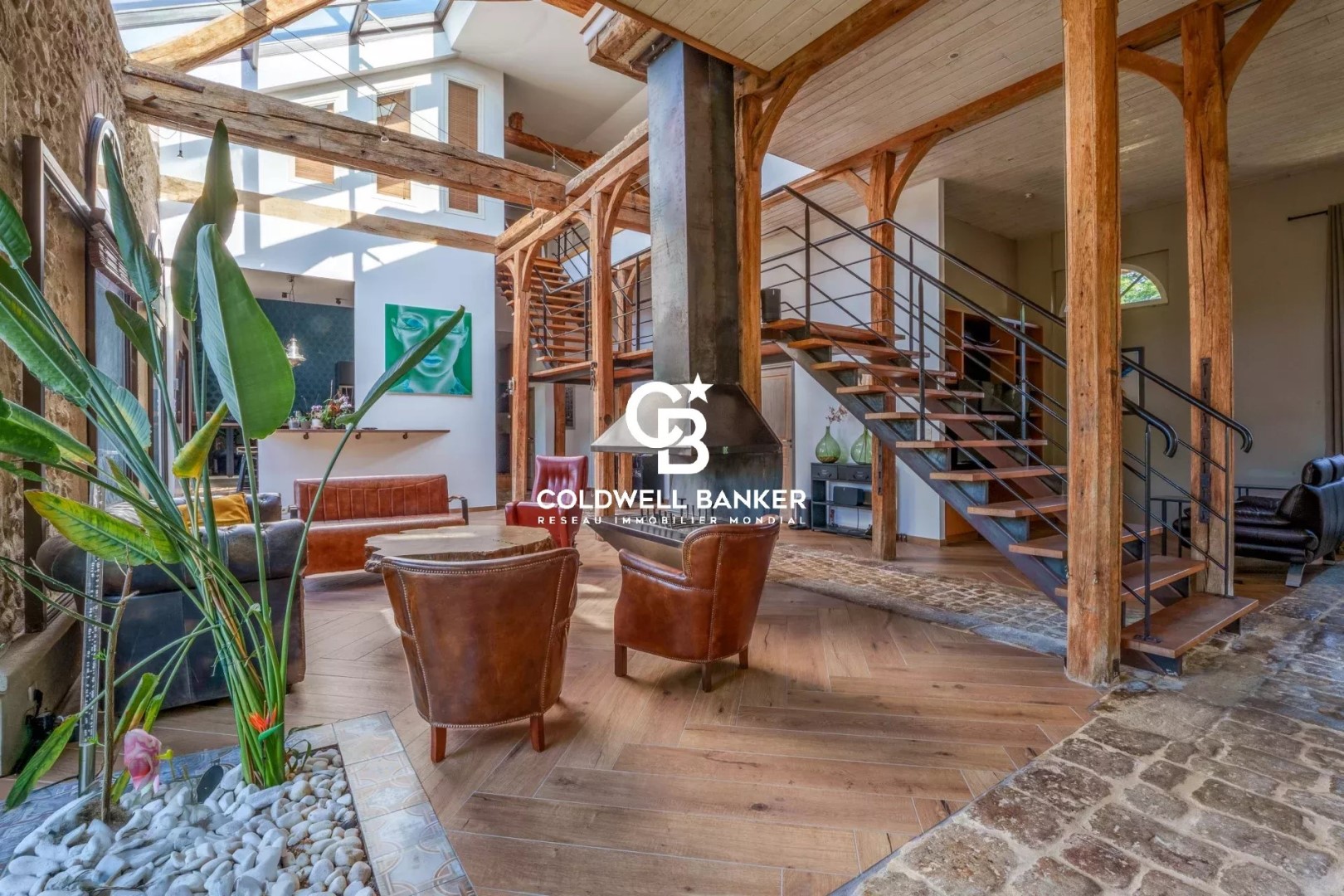 Luxury house for sale in Vernou-sur-Brenne
