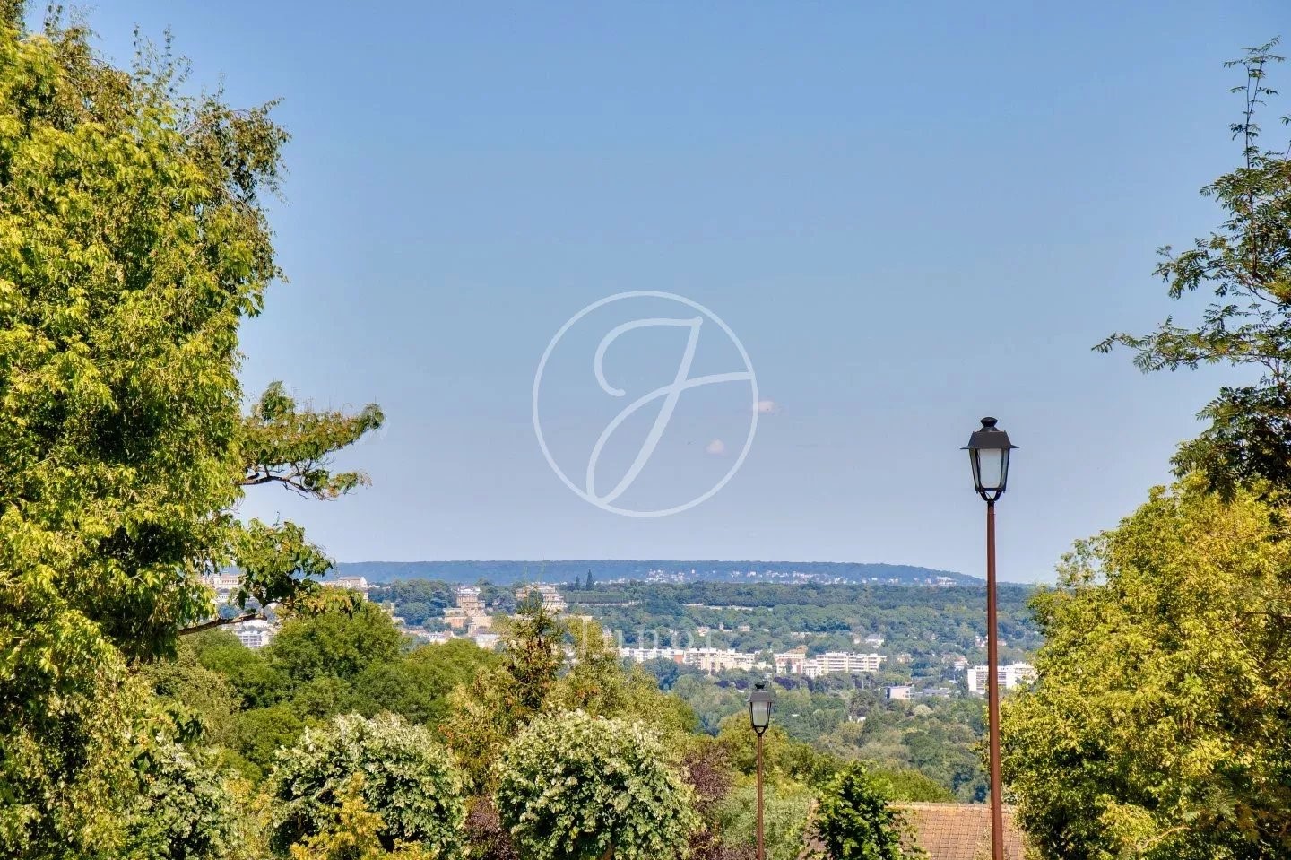 Duplex de luxe à vendre dans le quartier Le Plateau