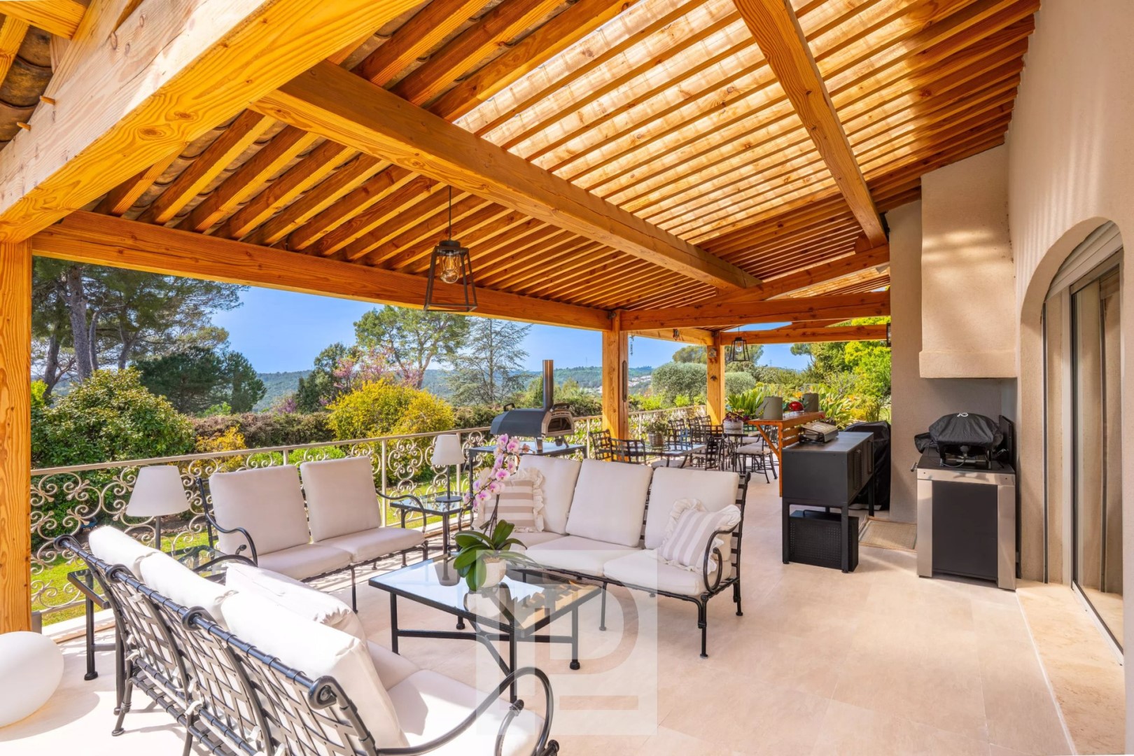 luxe huis te koop in Ecarts Sud