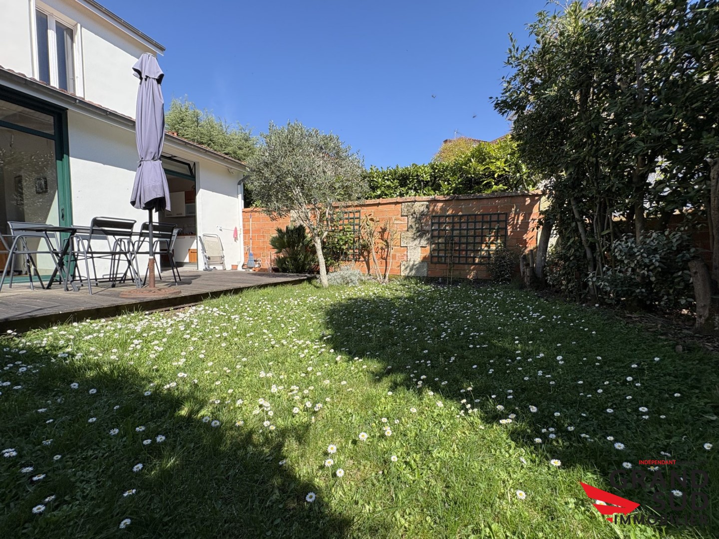 Luxury house for sale in the district Hôtel de Ville-Quinconce-Saint Seurin-Fondaudège