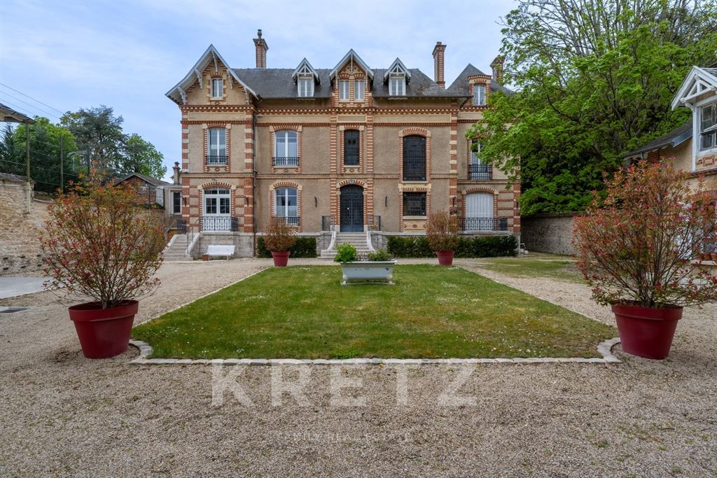 Hôtel particulier à vendre dans le quartier Ville Sud