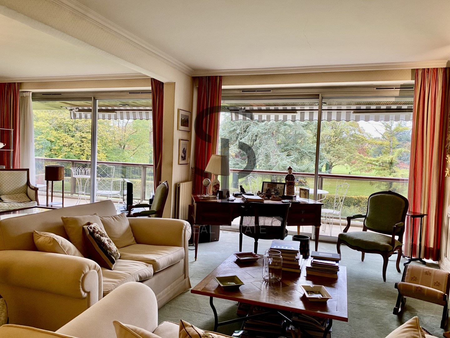 Luxury apartment for sale in the district Flers Breucq-Start Babylone-Recueil