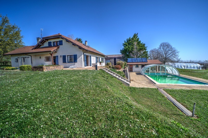 Maison contemporaine à vendre à Échenevex