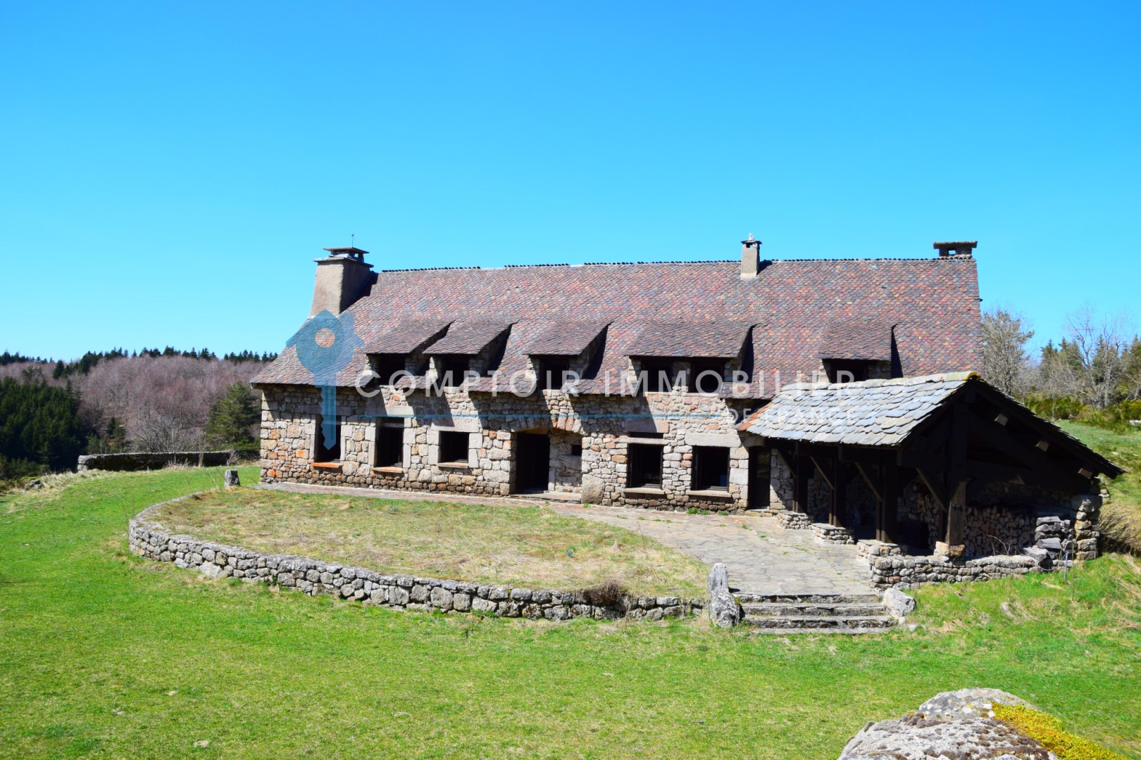 property for sale in Coucouron