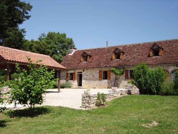 Gite De Vacances A Vayrac En Midi Pyrenees Pour 8 Pers 140m