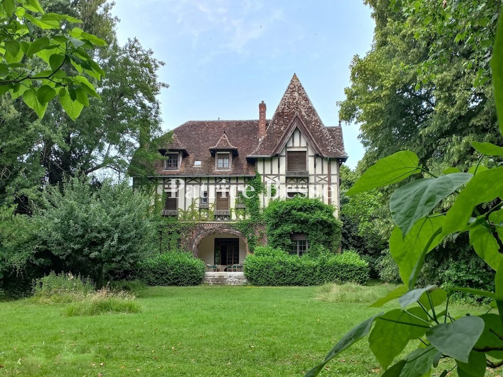 Old house for sale in Vendôme