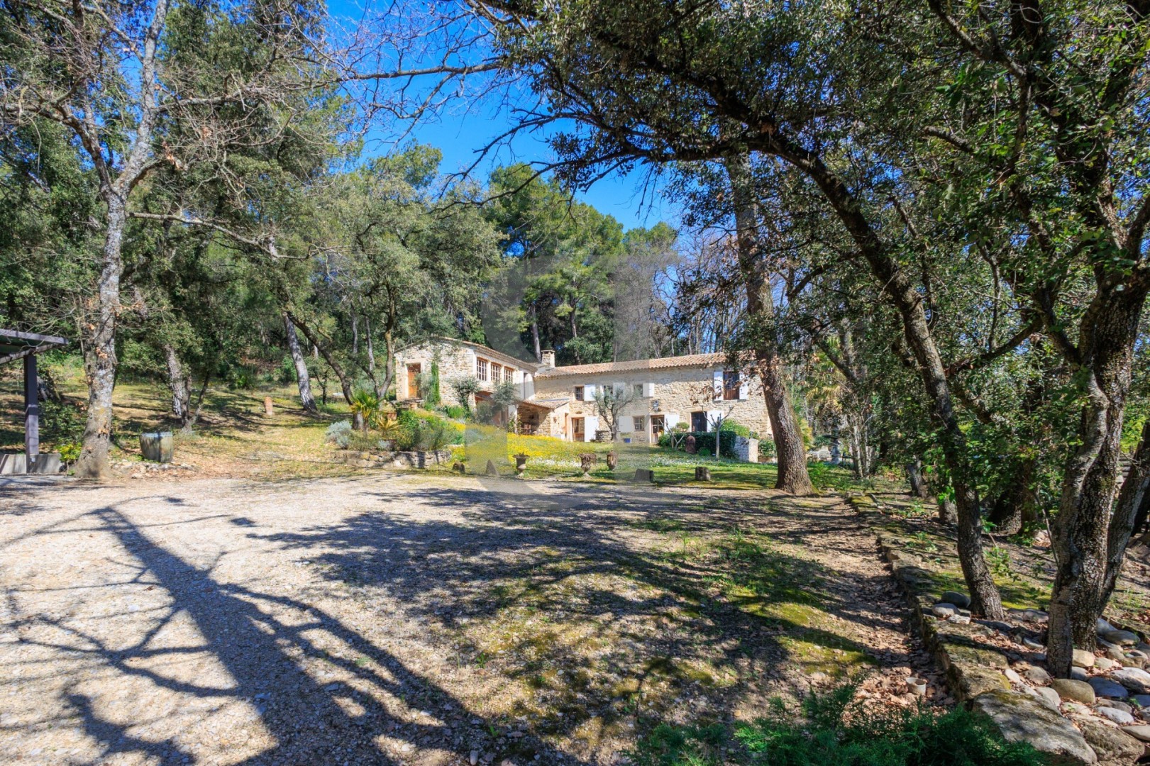 Casolare provenzale tipico in vendita Grignan