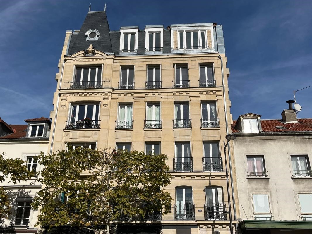 Luxury apartment for sale in the district Saint Louis-République