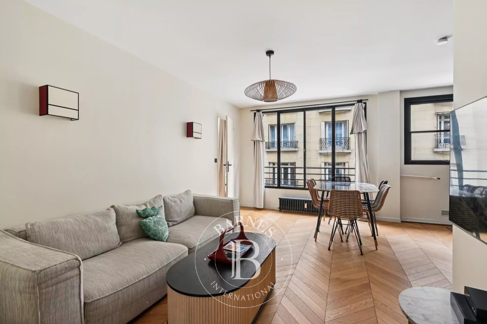 Luxury apartment for sale in the district Gros Caillou