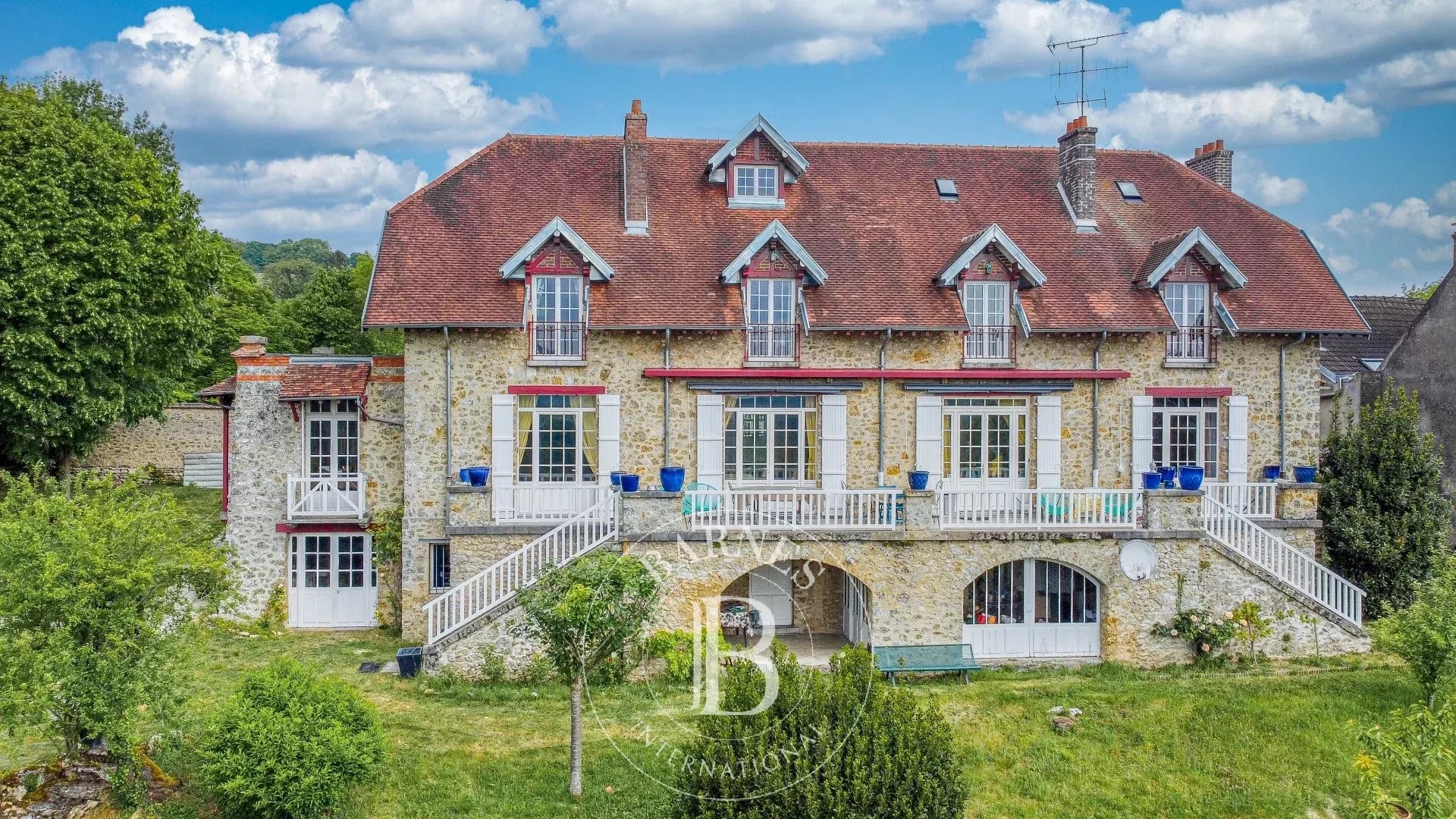 Luxus-Haus zu verkaufen Mont-Saint-Père