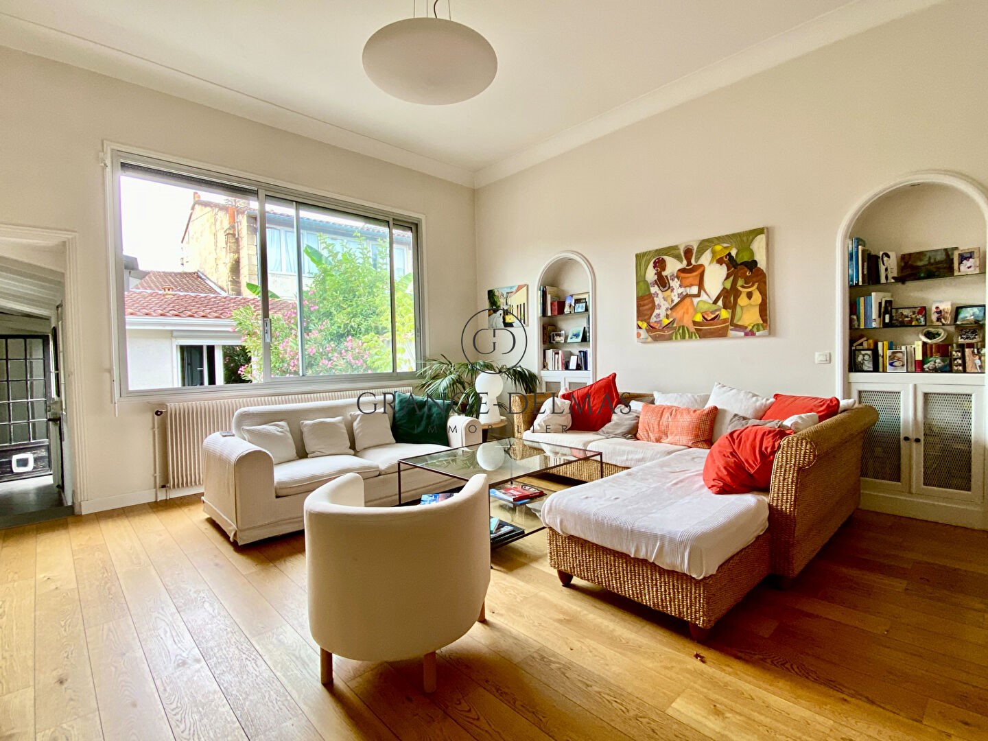 Luxury house for sale in the district Hôtel de Ville-Quinconce-Saint Seurin-Fondaudège