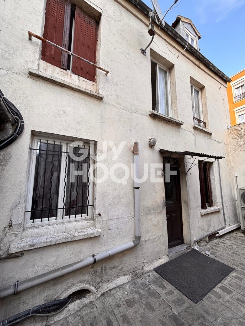 Maison 10 pièces 175 m²