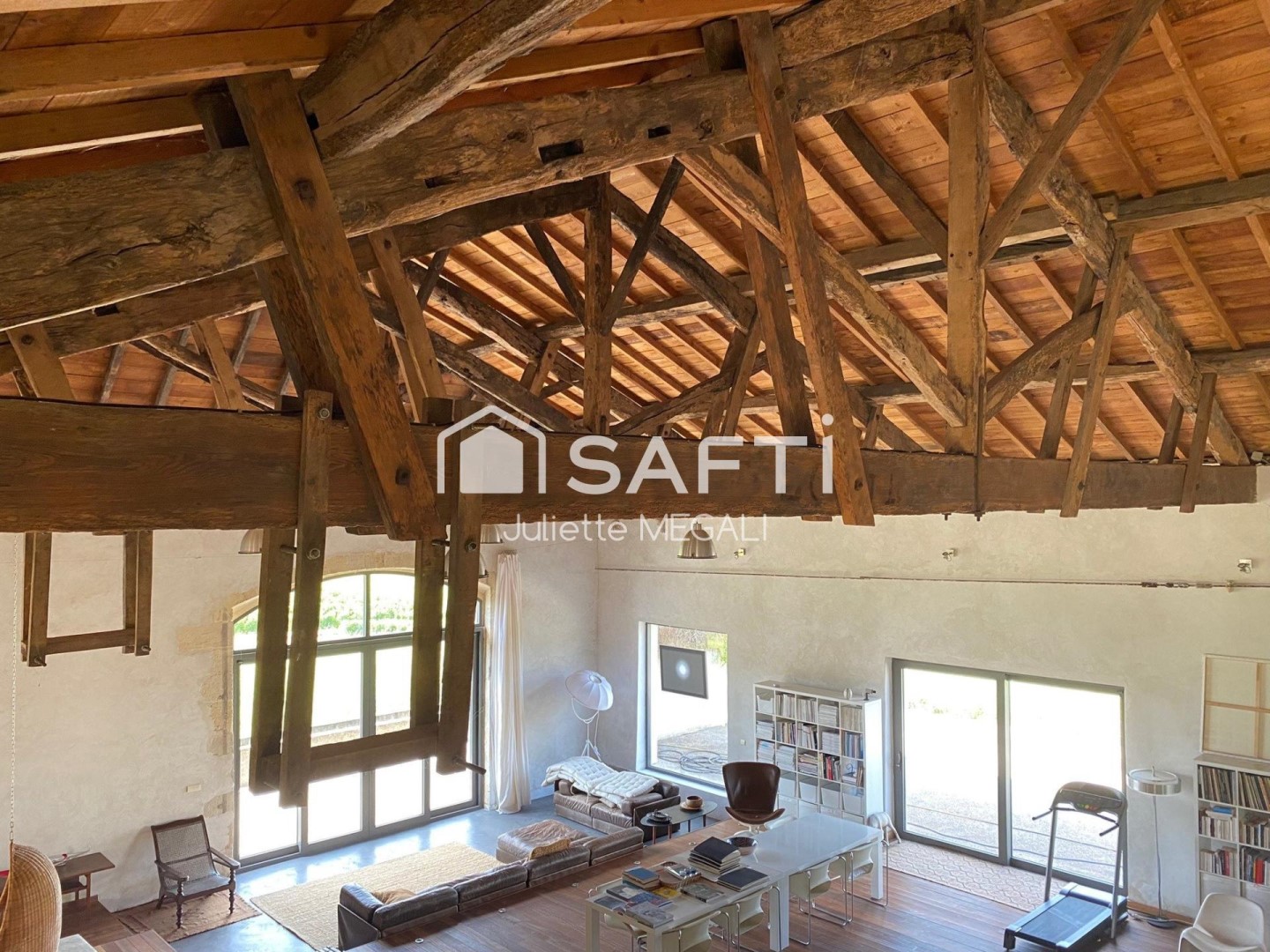Maison d'architecte à vendre à Gensac