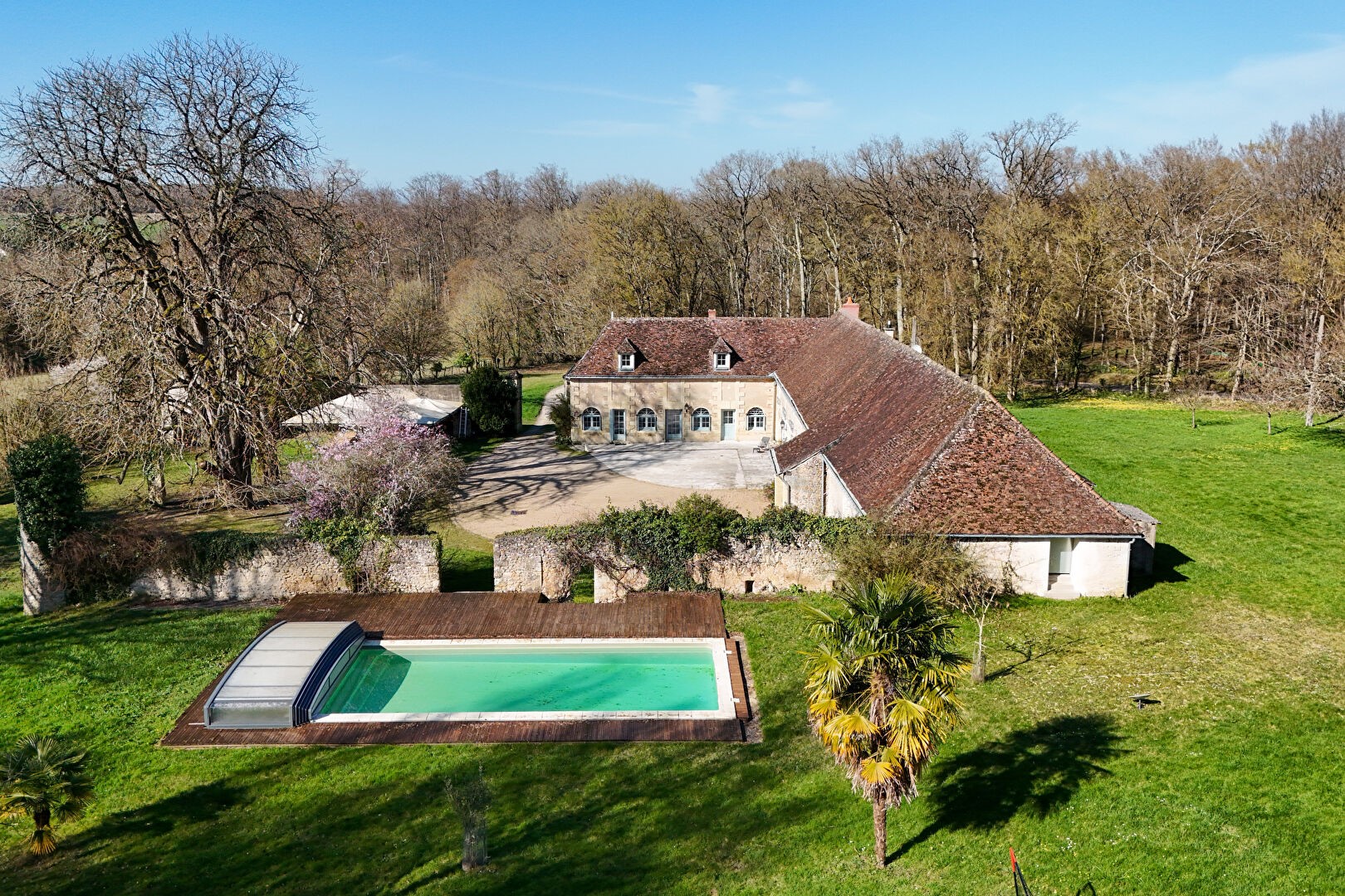 Luxury house for sale in Rochecorbon