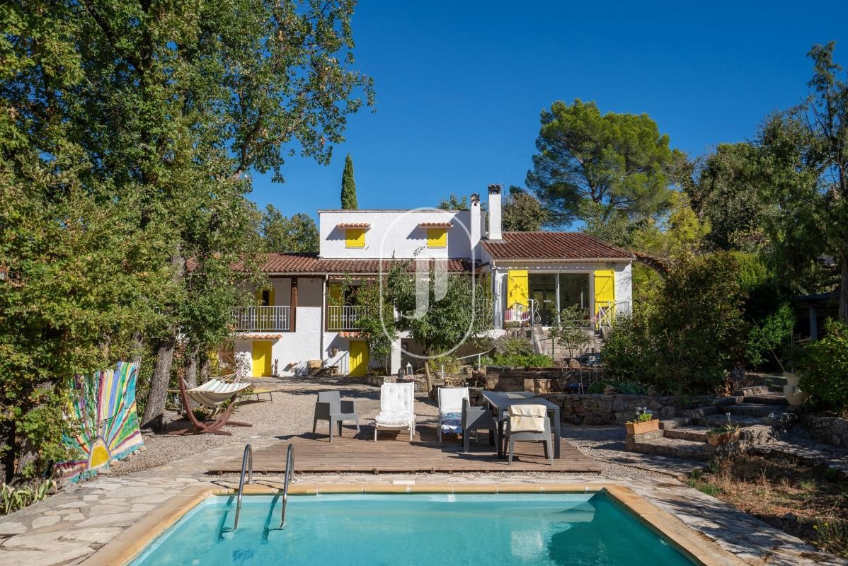 Luxury villa for sale in Lorgues