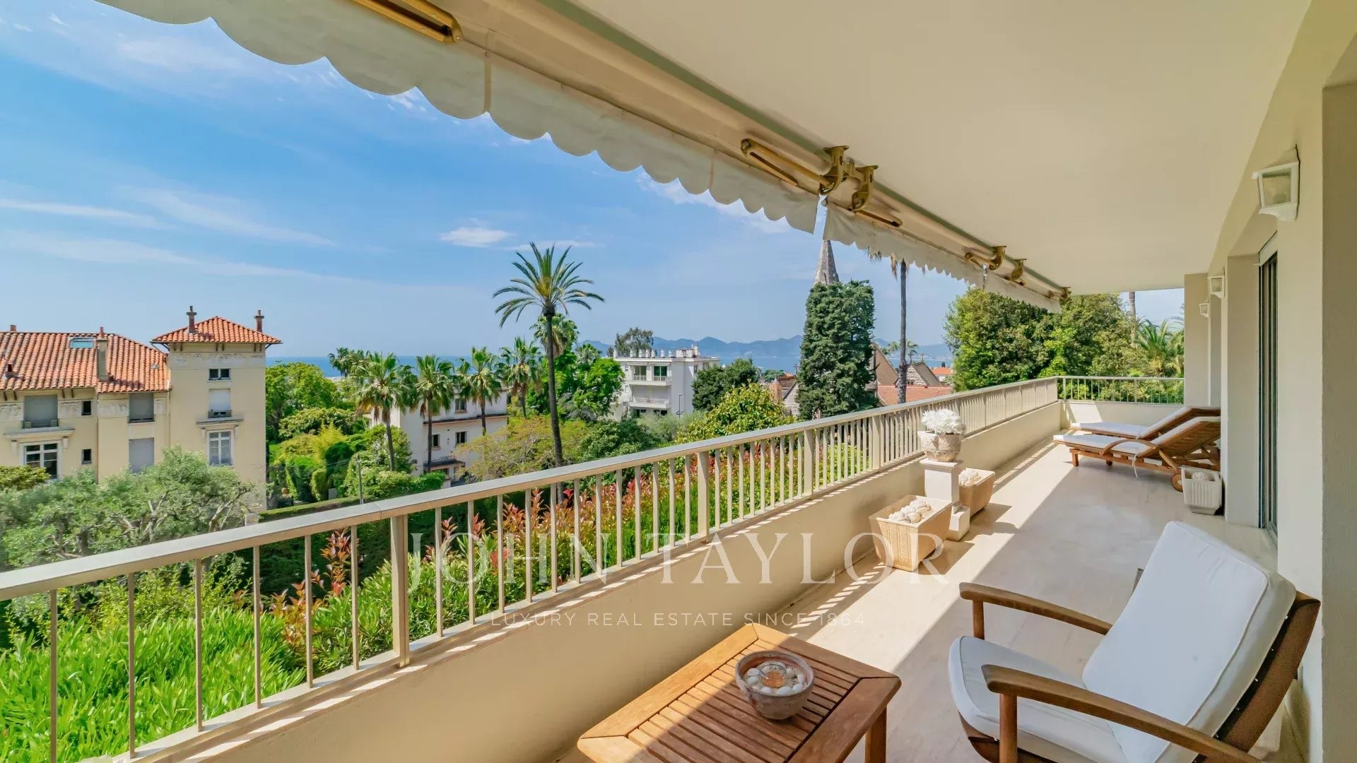 Appartement de luxe à vendre dans le quartier La Californie