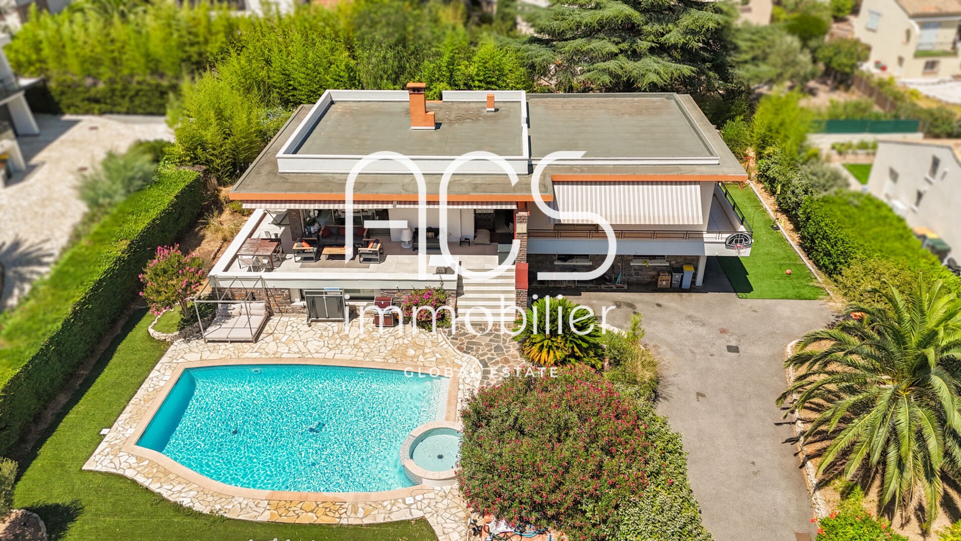Luxus-villa zu verkaufen Boulouris