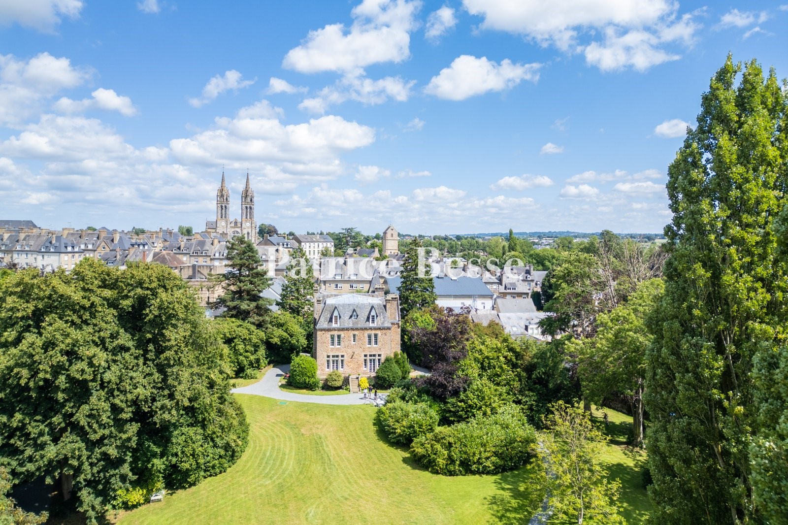 Private mansion for sale in Le Mont-Saint-Michel