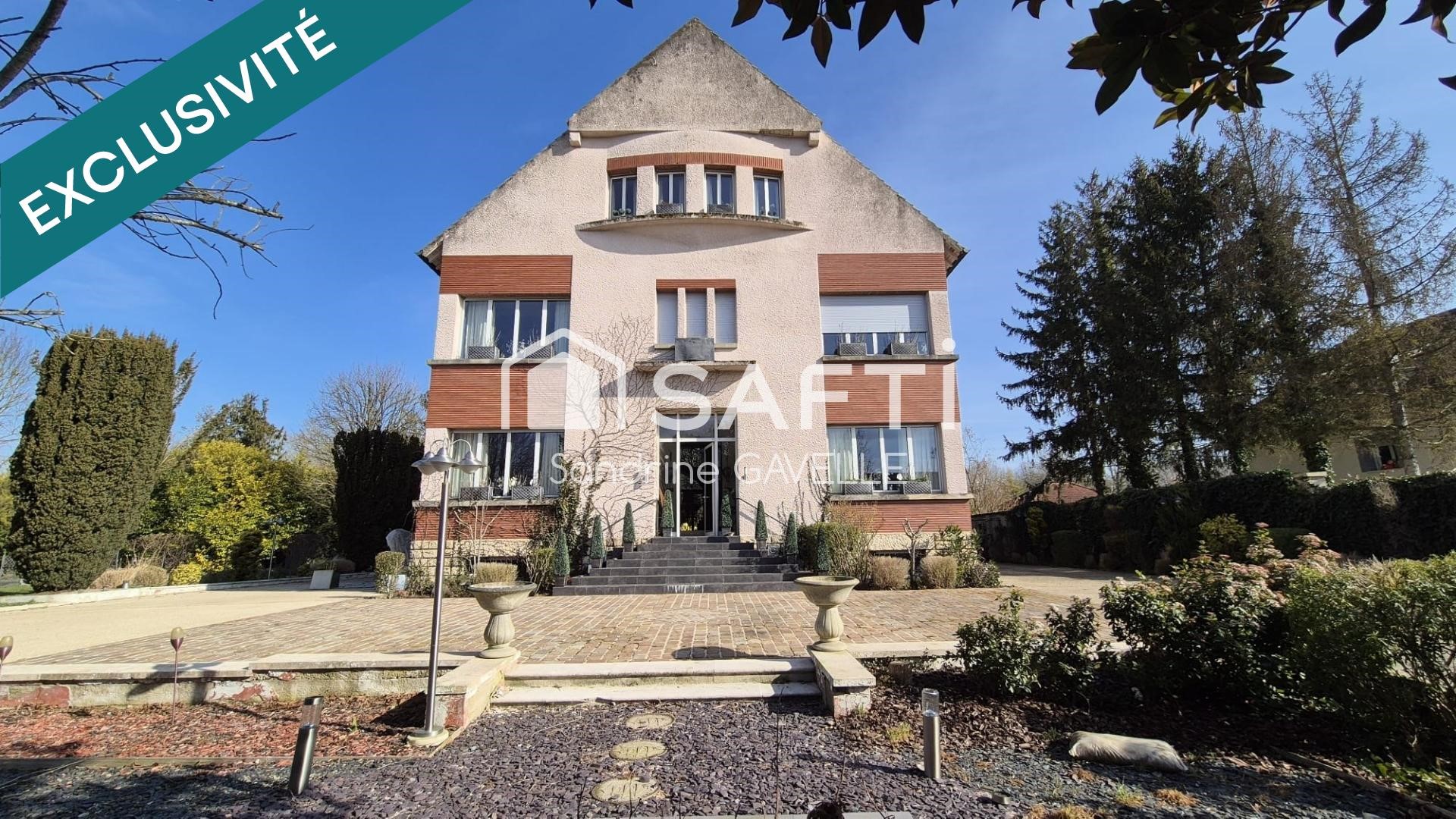 Herenhuis te koop in Marigny-le-Châtel