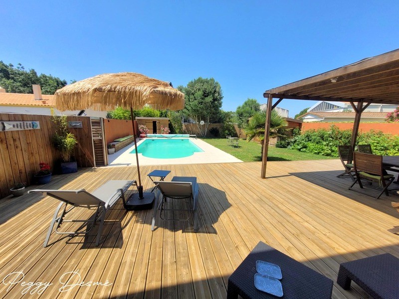 Villa di lusso in vendita Est
