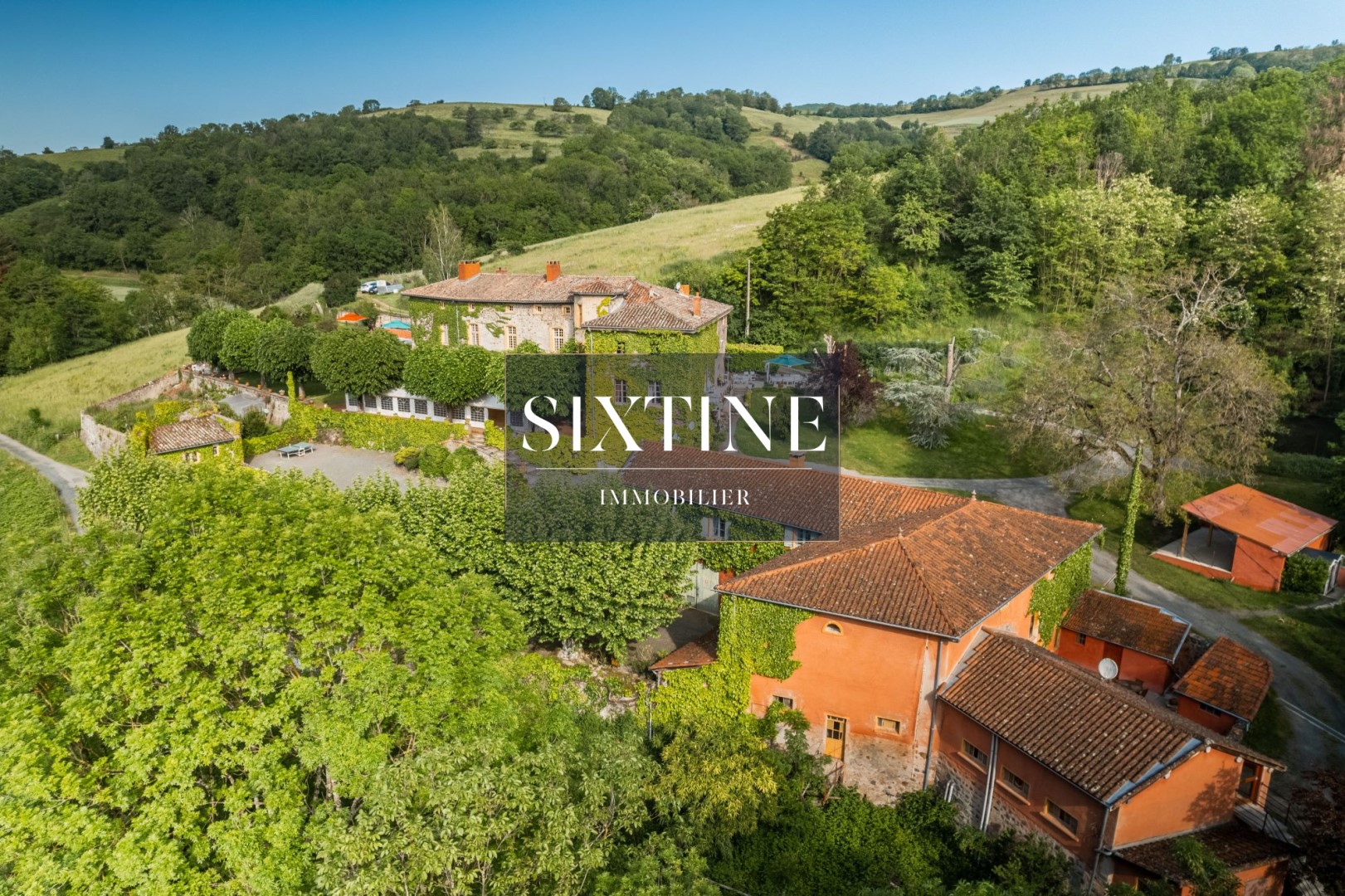 Castle for sale in Brullioles