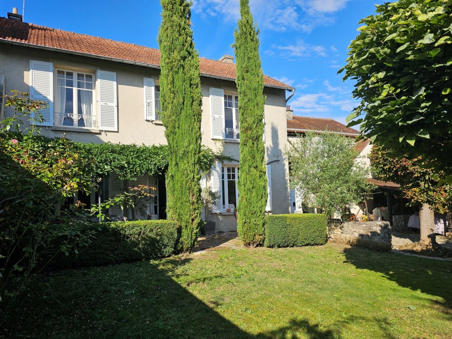 Maison de luxe à vendre dans le quartier Sud