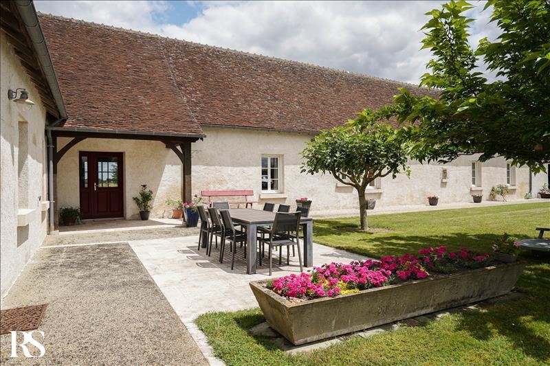 Luxury house for sale in Amboise
