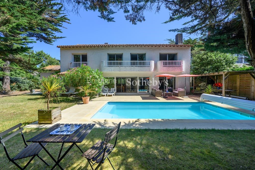 Maison de luxe à vendre dans le quartier La Baule les Pins