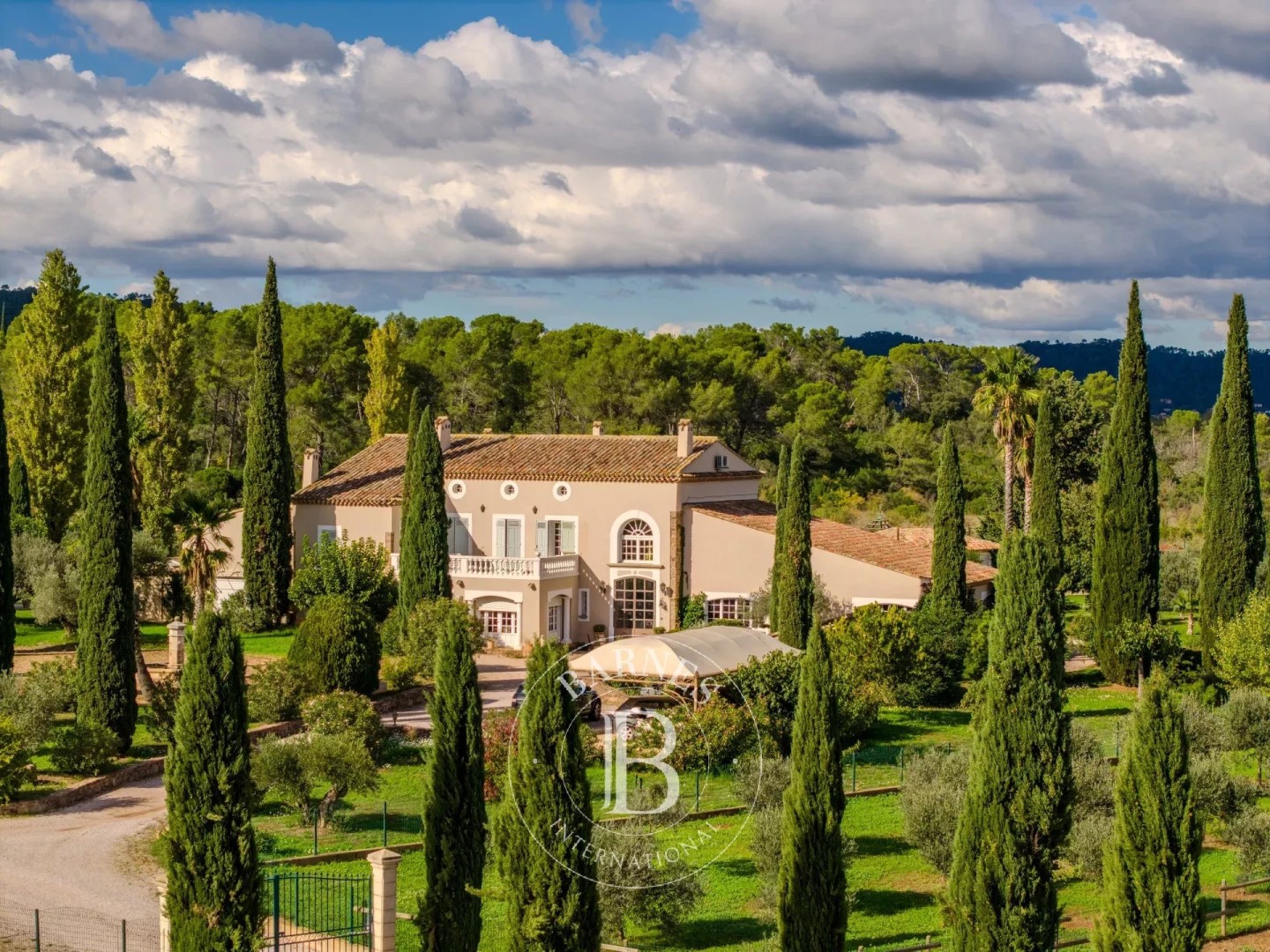 Maison de luxe à vendre à Gonfaron