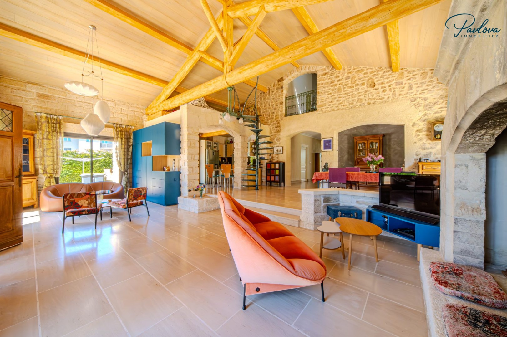 Traditional property for sale in Lattes