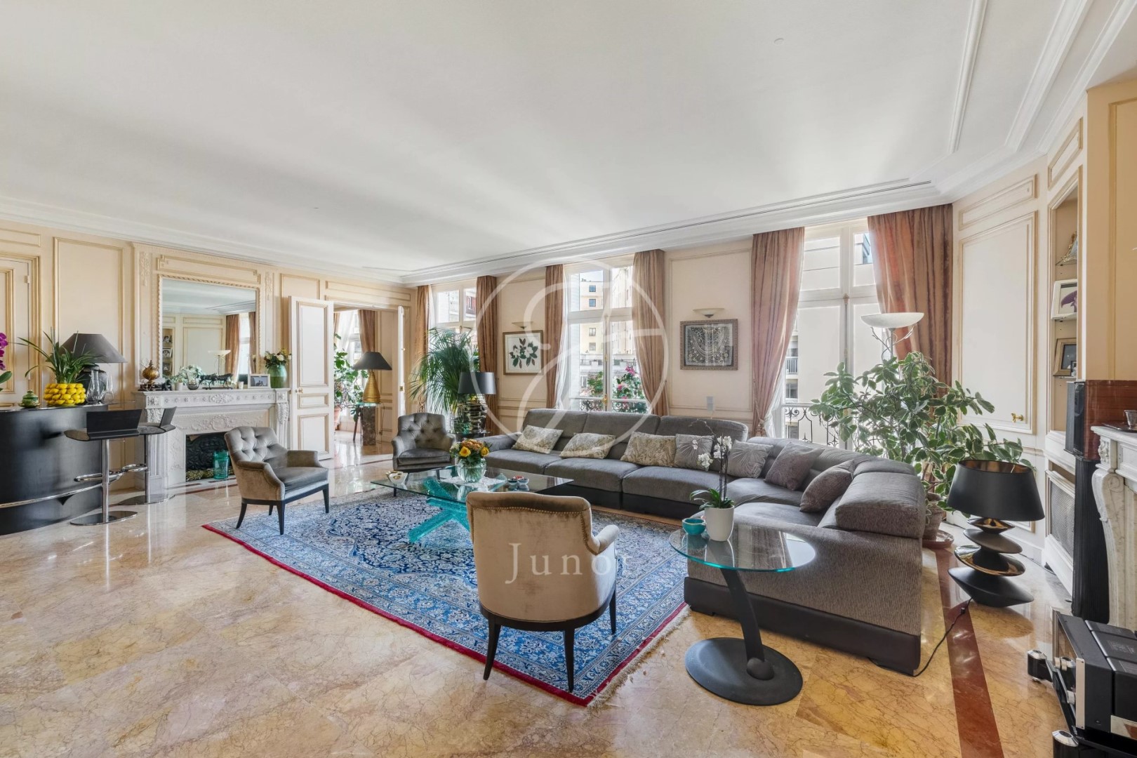 Luxury apartments / penthouses for sale in the district Muette Sud