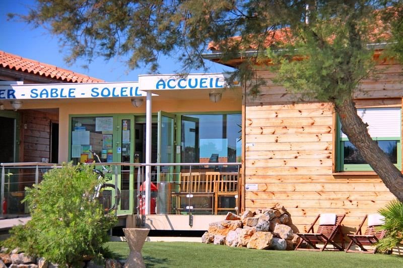 Camping MER SABLE SOLEIL, 48 locatifs