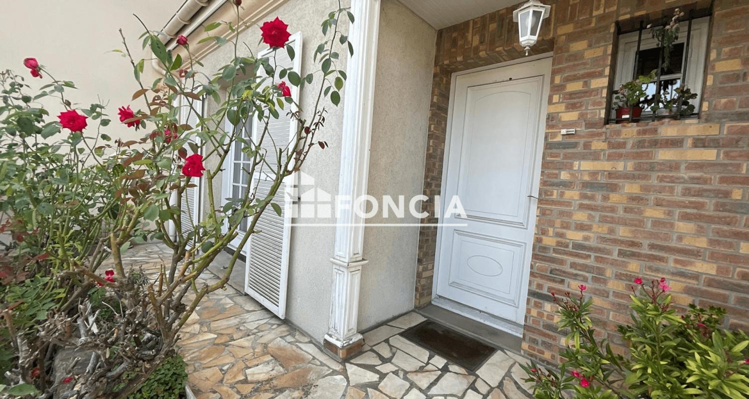Dimora di lusso in vendita La Faiencerie-Le Clos Saint Cyr