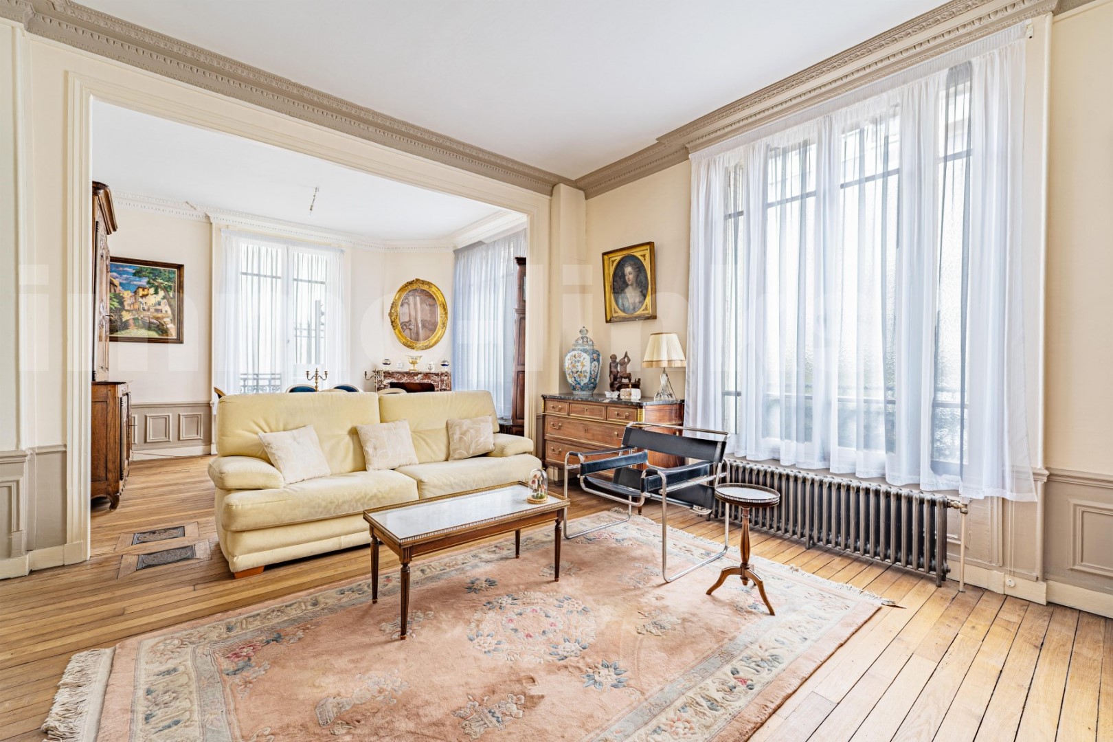 Town house for sale in the district Centre Ville