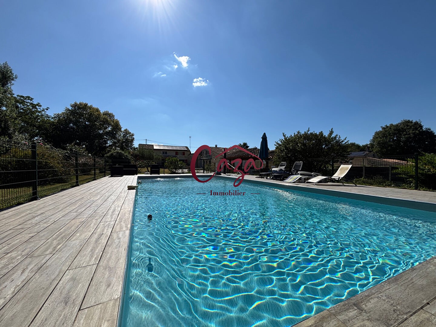 Luxury house for sale in Camarsac