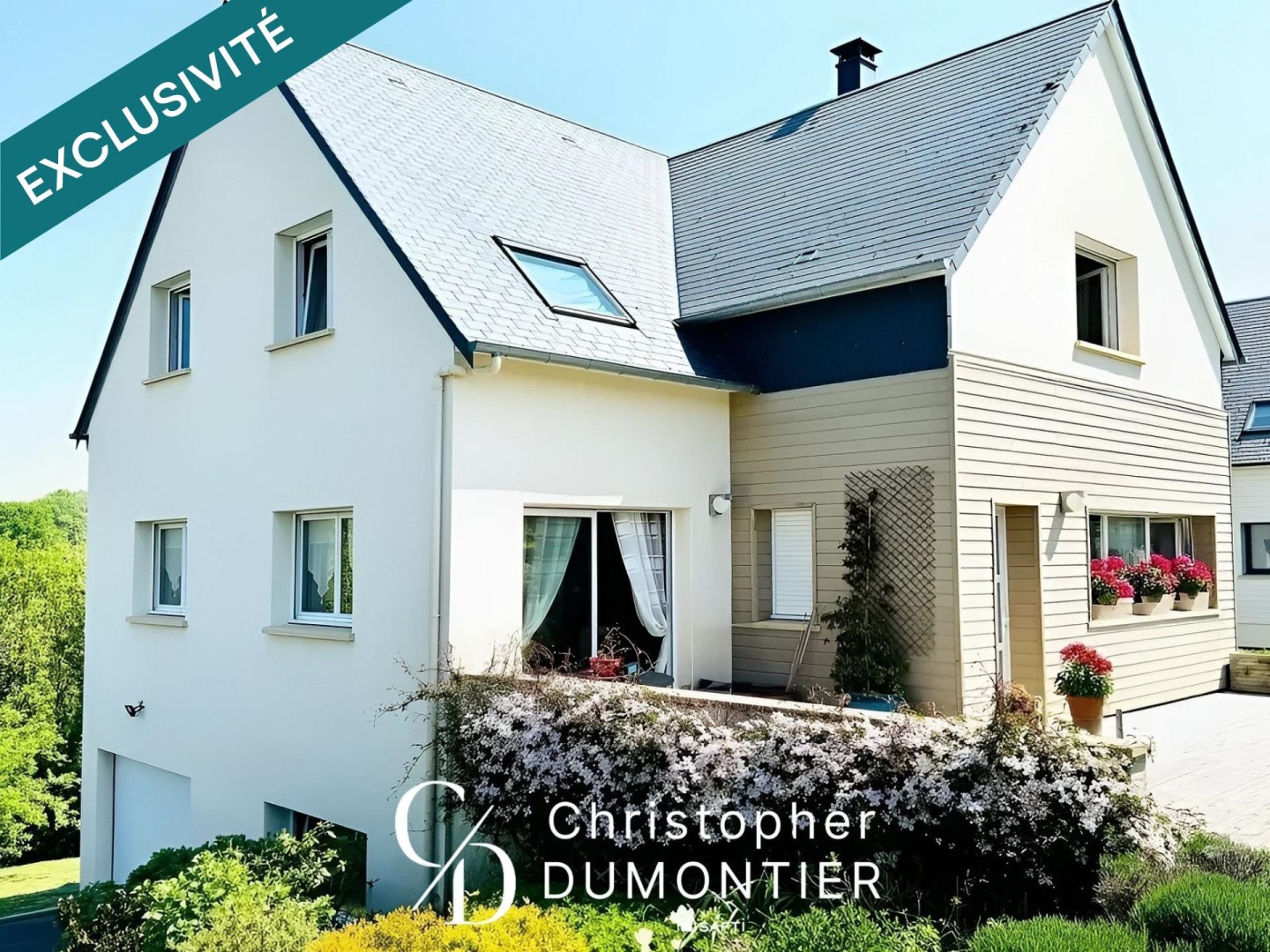 Hedendaagse woning te koop in Hennequeville-Zone Callenville