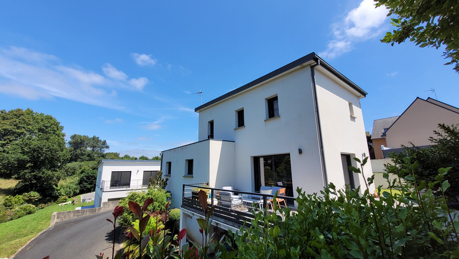 Maison de luxe à vendre dans le quartier Maison Blanche-Lanadan-Sables Blancs
