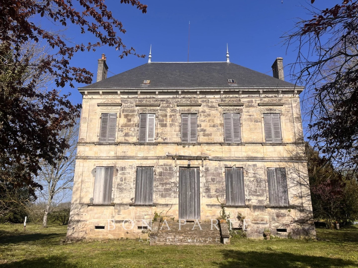 Château à vendre à Couquèques