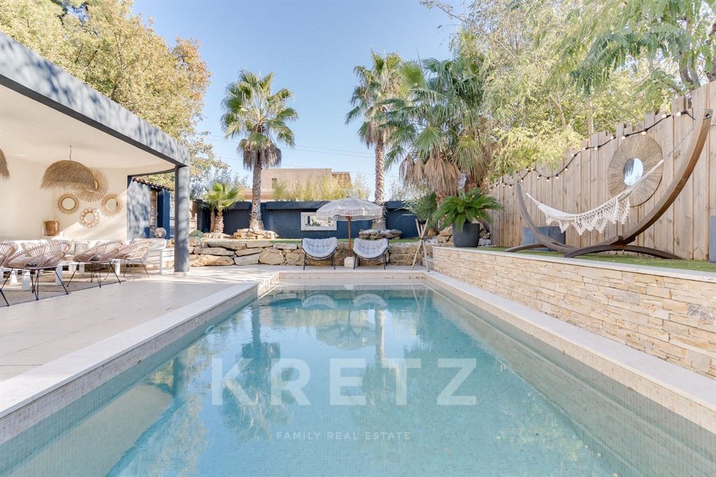 Villa de luxe à vendre dans le quartier Les Camoins