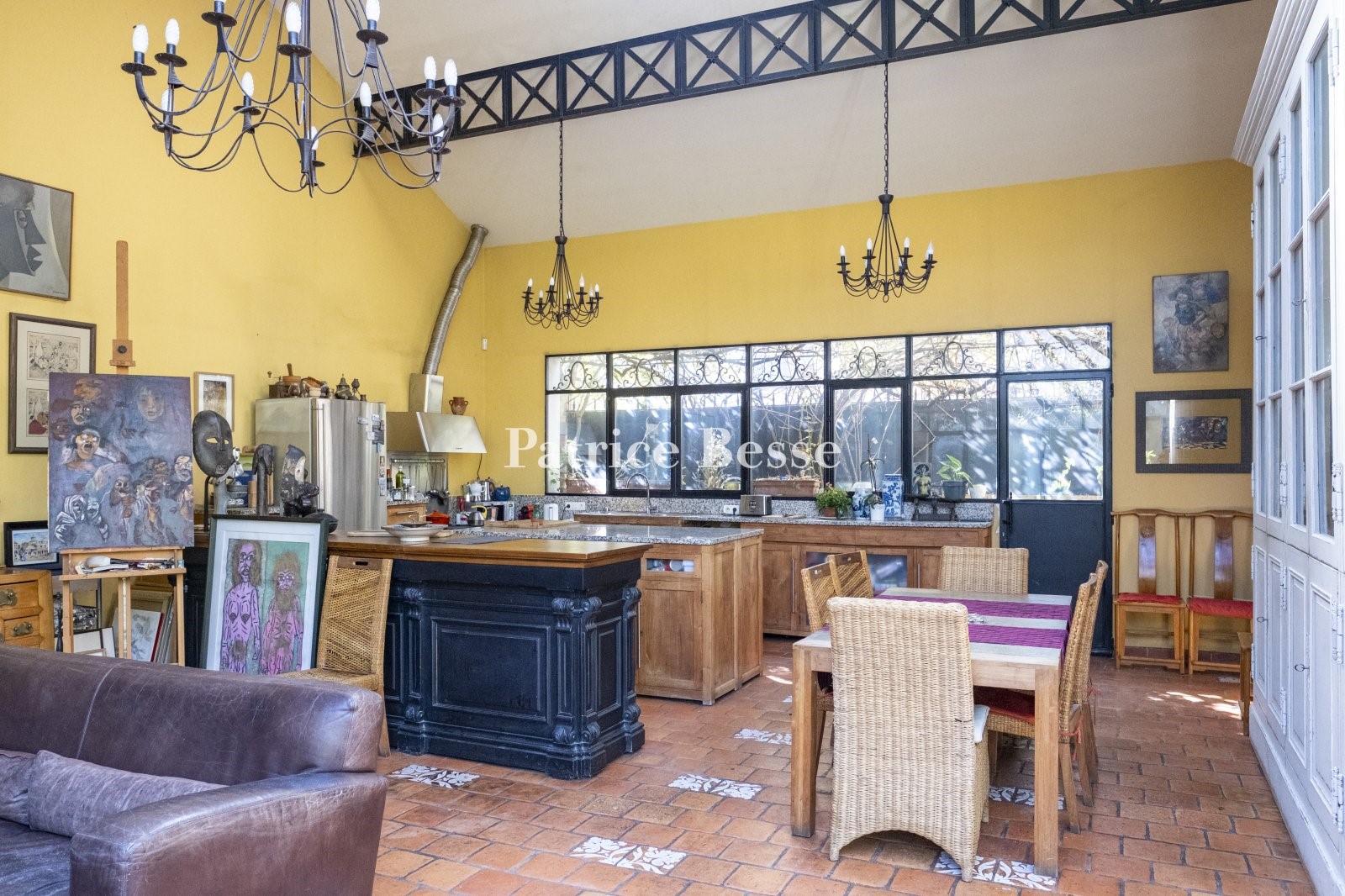 Luxury house for sale in the district Hugo-Payret-Zola