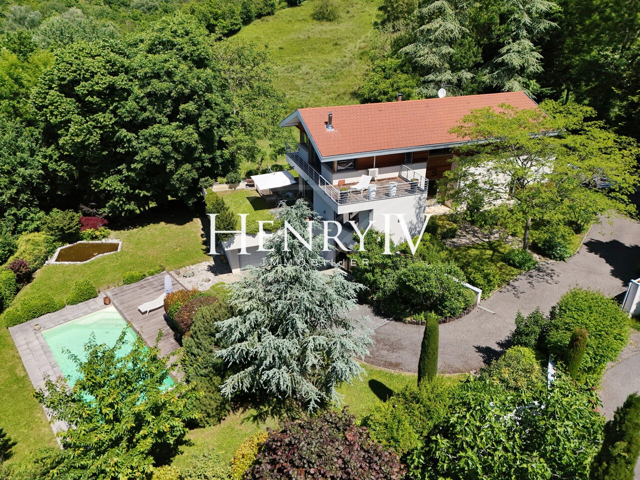 Maison de luxe à vendre à Corenc