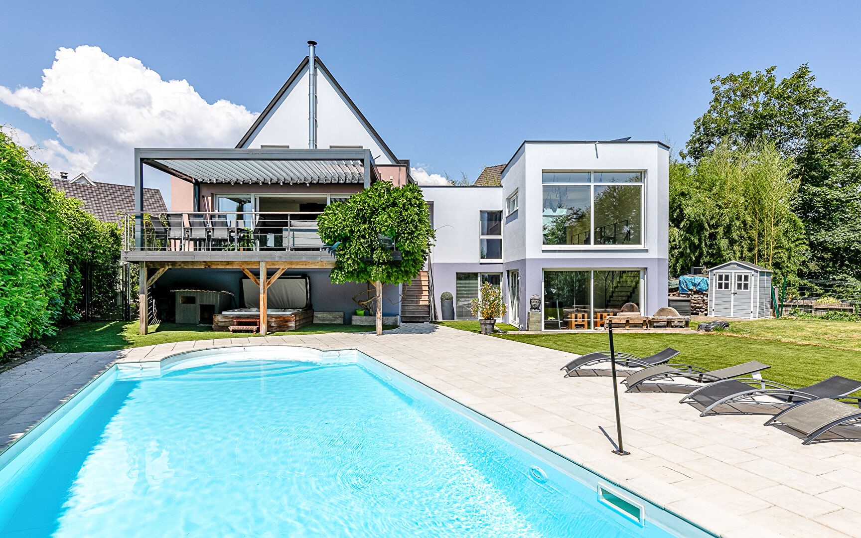 Luxury house for sale in Plobsheim
