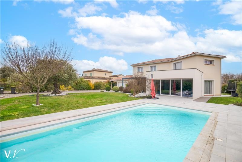 Luxury house for sale in the district Fanjeau