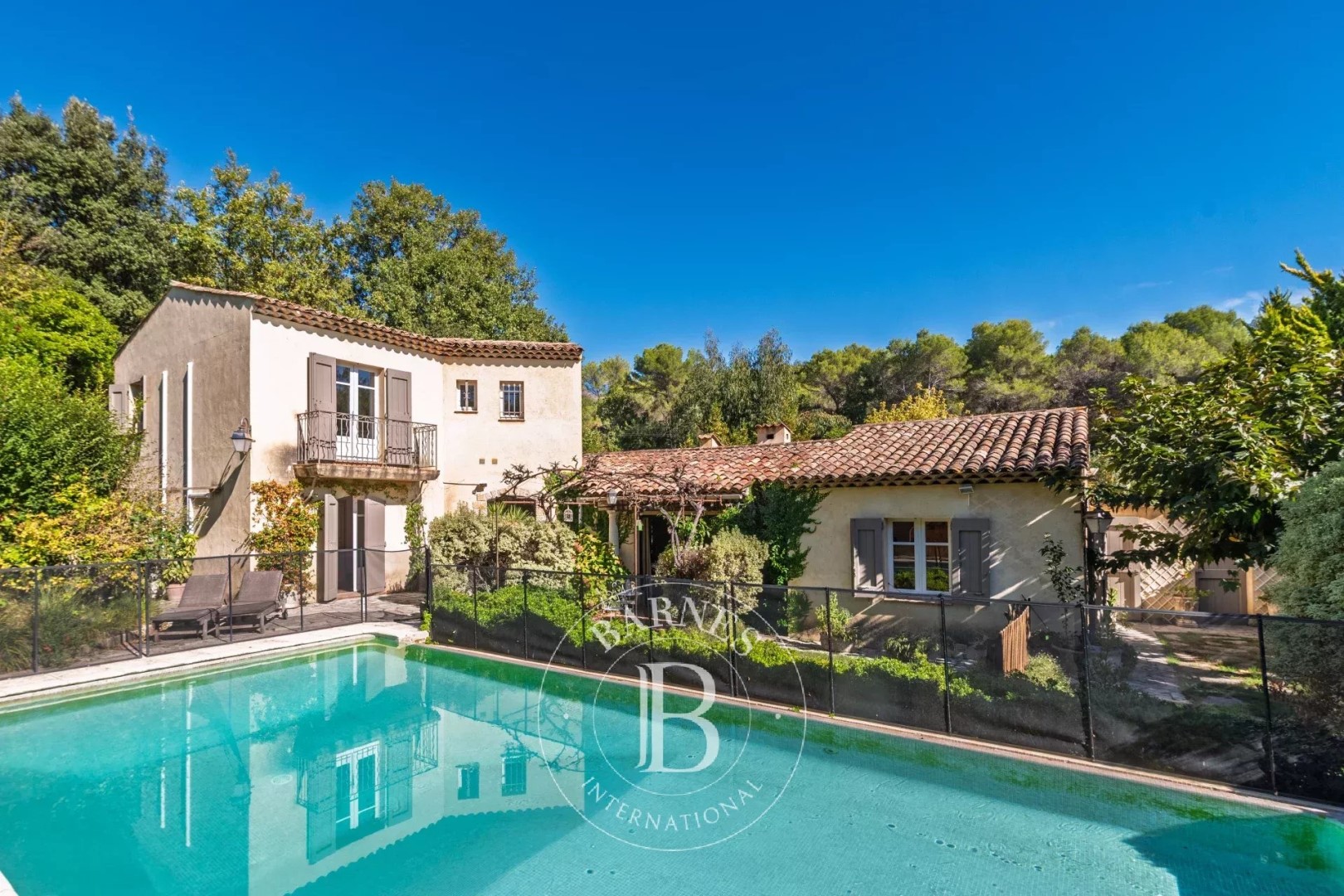 Villa de luxe à vendre dans le quartier Nord