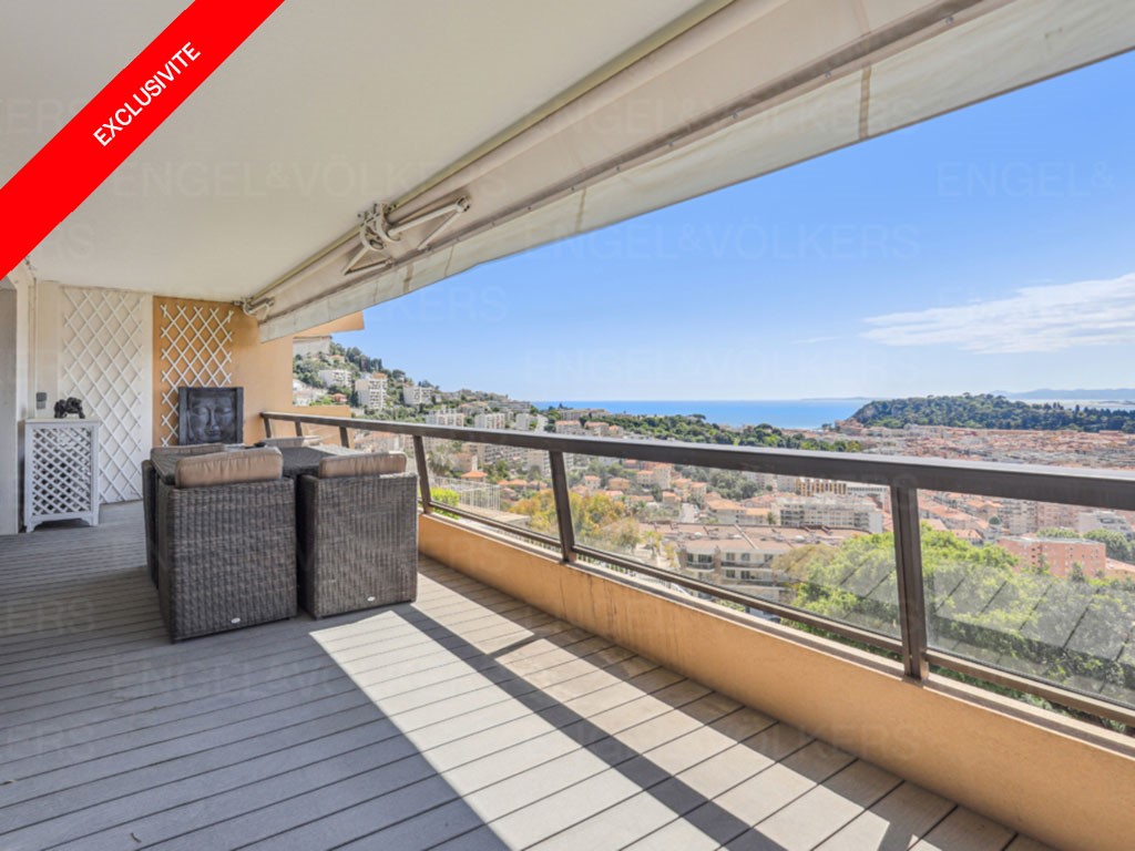 Luxury apartment for sale in the district Mont Boron
